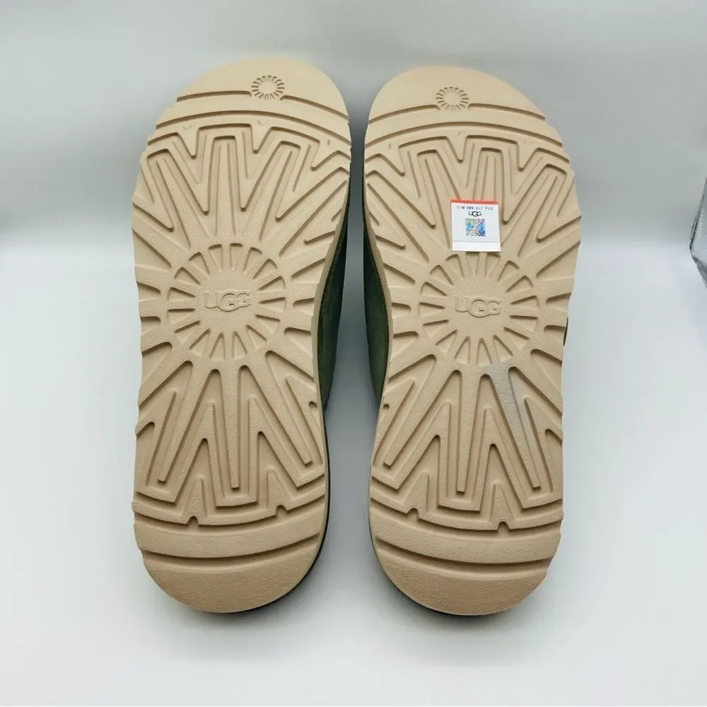 NWT UGG  Goldencoast Slide Sandals Size Men’s 10W/280mm